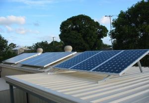 Solar-PV-Rackhalterung mit 30 kW Flachdach